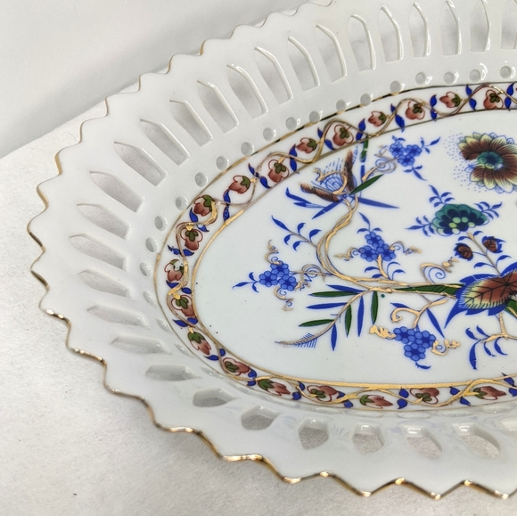 Vintage Reticulated Candy Dish/ Matching Relish - Picture 4 of 10